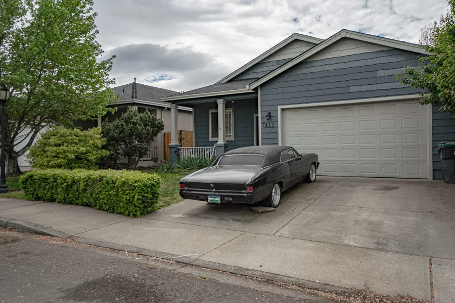 7411 Stonefield Drive, White City, OR 97503 - #2