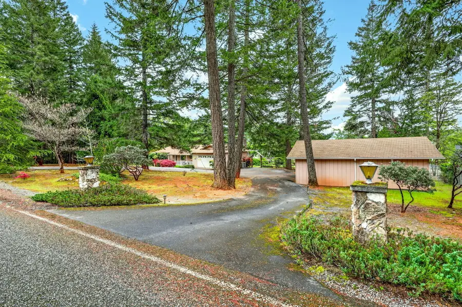 185 October Lane, Merlin, OR 97532 - #3