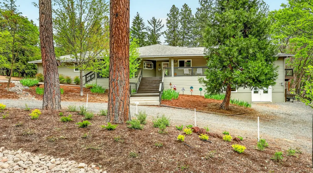 1230 Westmont Drive, Jacksonville, OR 97530 - #1