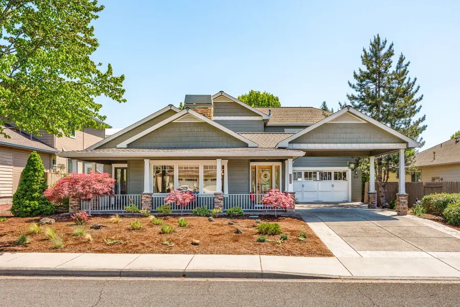 210 Bellerive Drive, Eagle Point, OR 97524 - #2