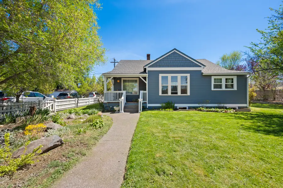 714 SW Cascade Avenue, Redmond, OR 97756 - #2