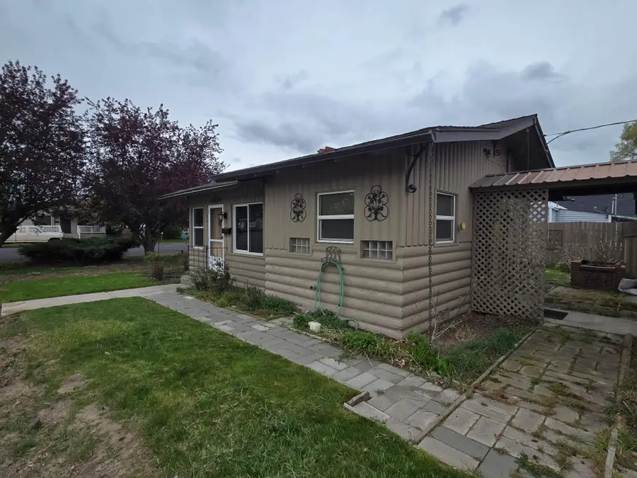 221 NE Idlewood Street, Prineville, OR 97754 - #2