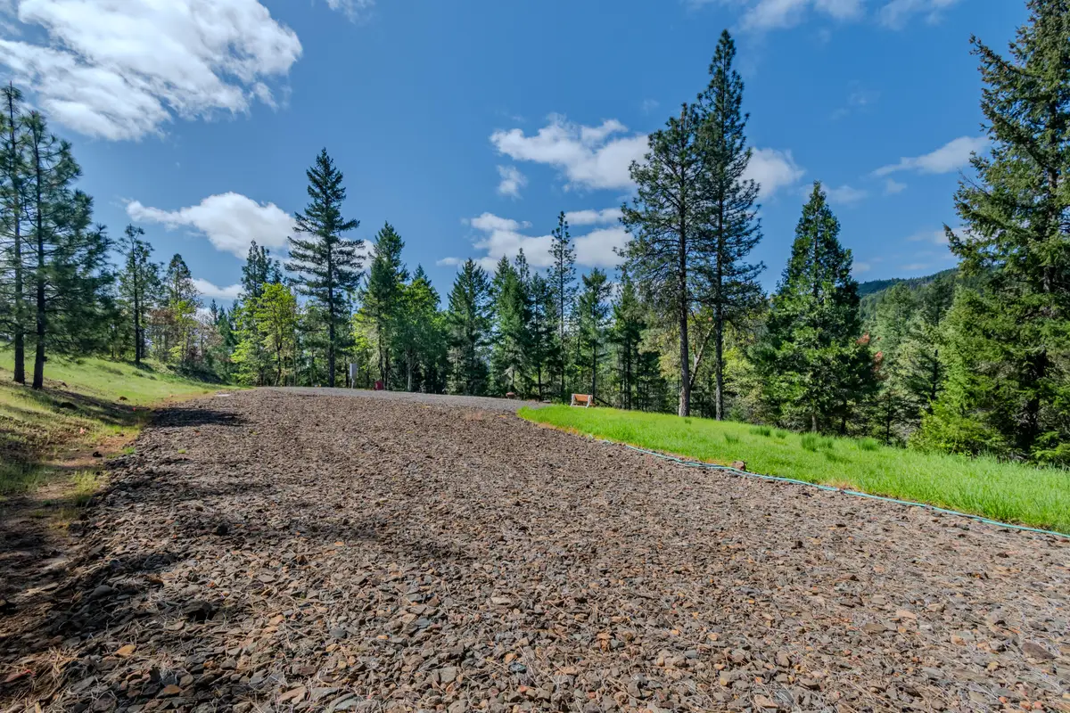 23112 E Evans Creek Road, Central Point, OR 97502 - #1