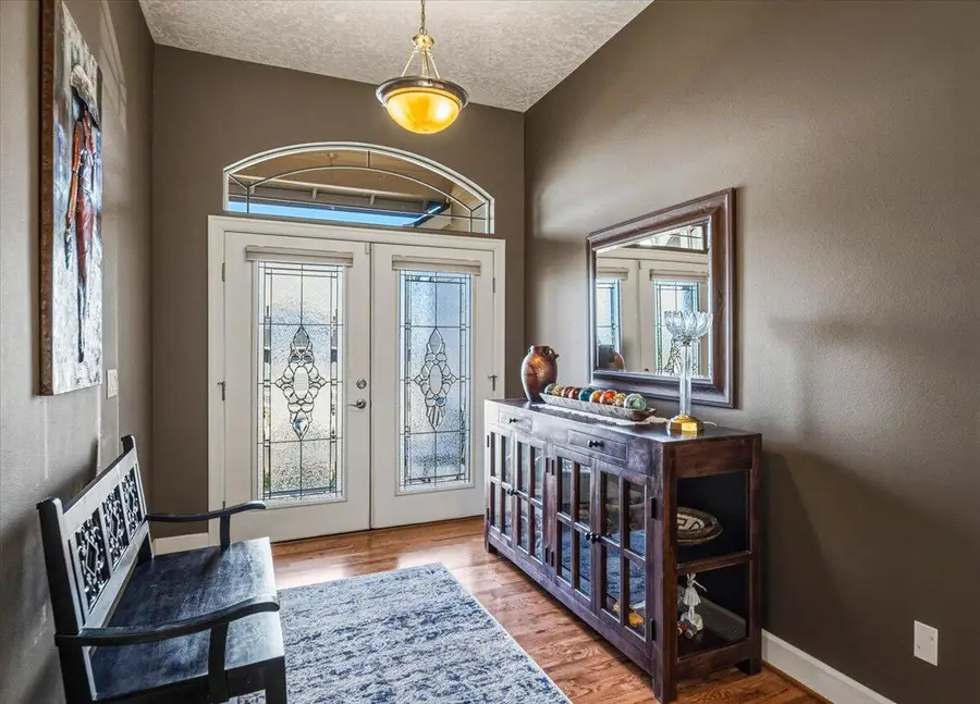 4010 SW Majestic Avenue, Redmond, OR 97756 - #2