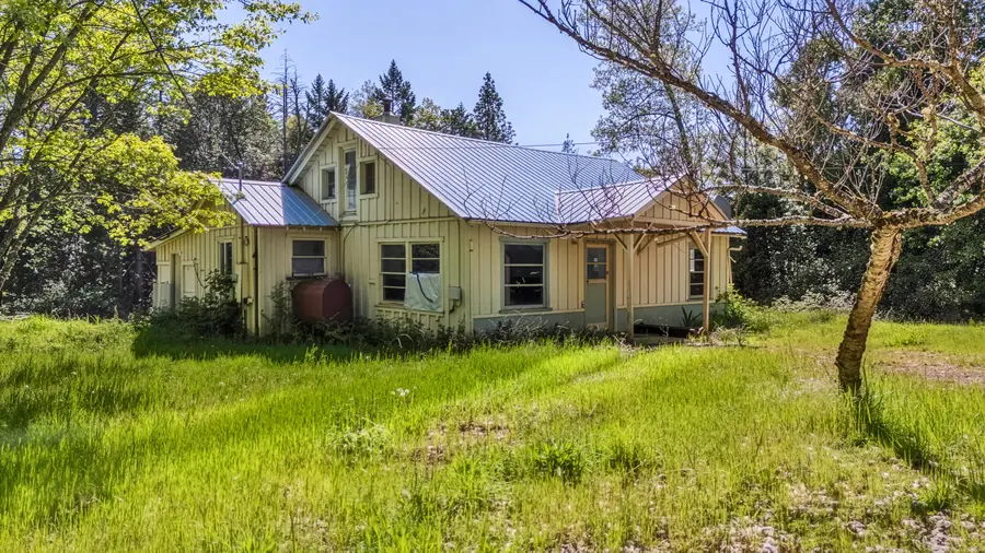 5525 Caves Highway, Cave Junction, OR 97523 - #2