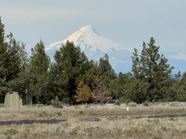 8337 SW Jordan Road, Culver, OR 97734