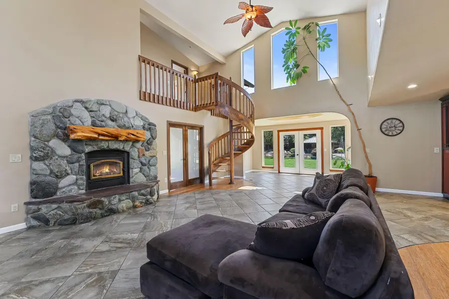 6375 Lake Shore Drive, Selma, OR 97538 - #3