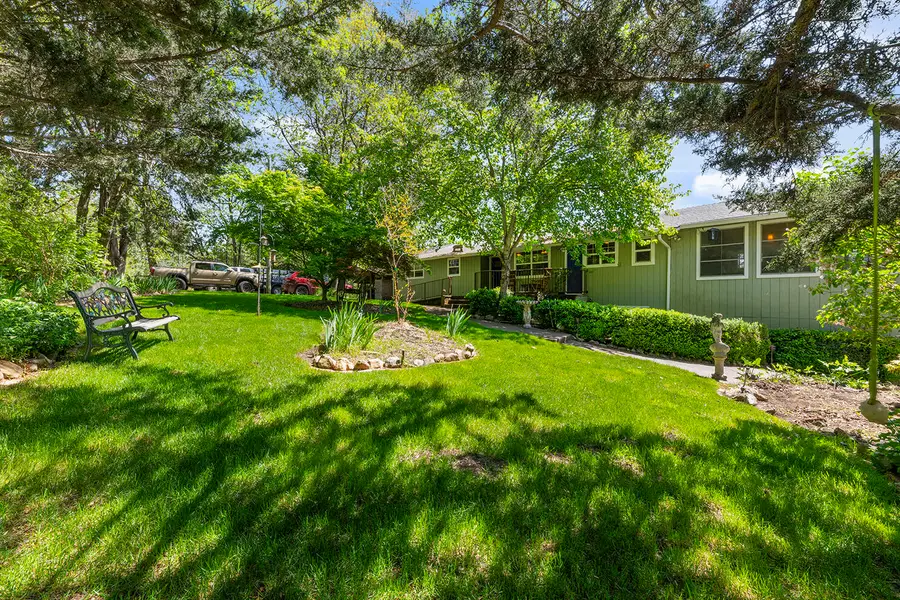 151 Hornet Lane, Grants Pass, OR 97527 - #2