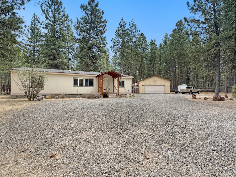 51720 Pine Loop Drive, La Pine, OR 97739 - #3