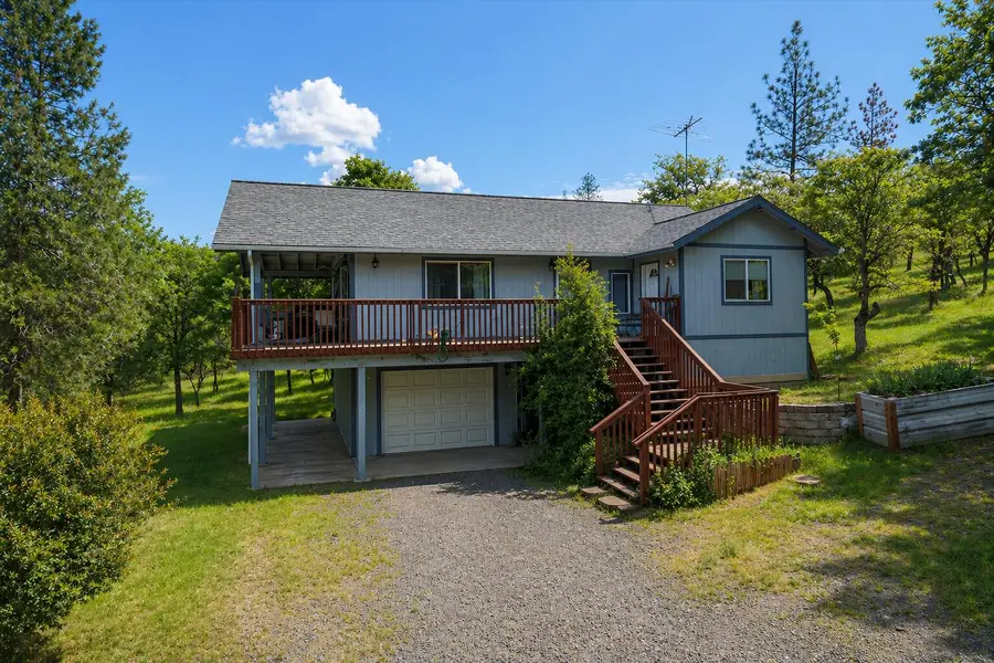 37 Firehouse Lane, Shady Cove, OR 97539 - #2