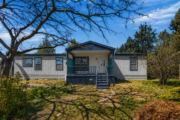14954 SW Peninsula Drive, Terrebonne, OR 97760