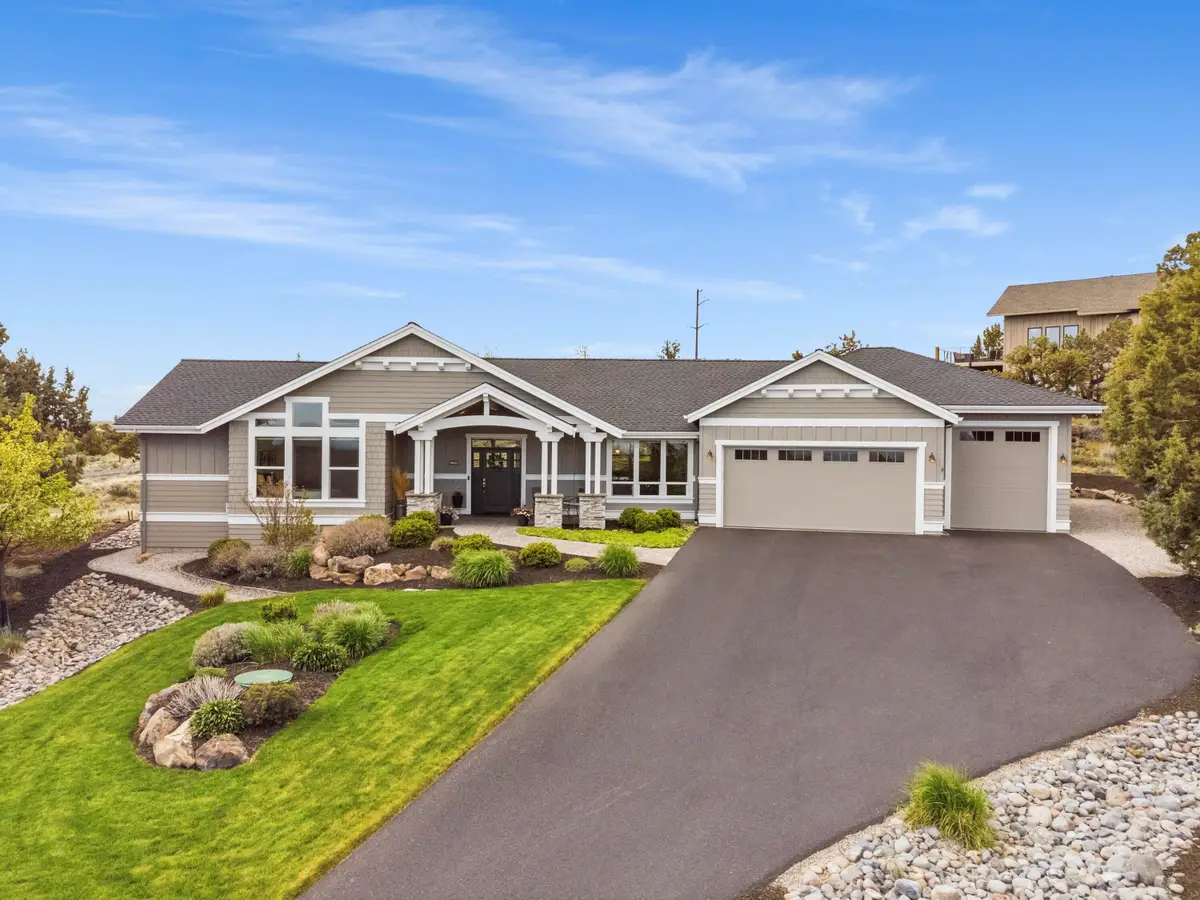 2265 Crossbill Court, Redmond, OR 97756 - #1
