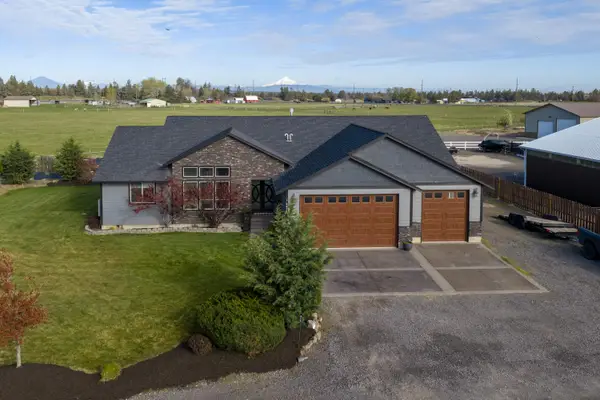 4437 NW Glenn Meadow Loop, Redmond, OR 97756