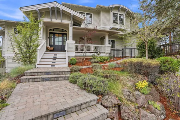 2433 NW Sacagawea Lane, Bend, OR 97703