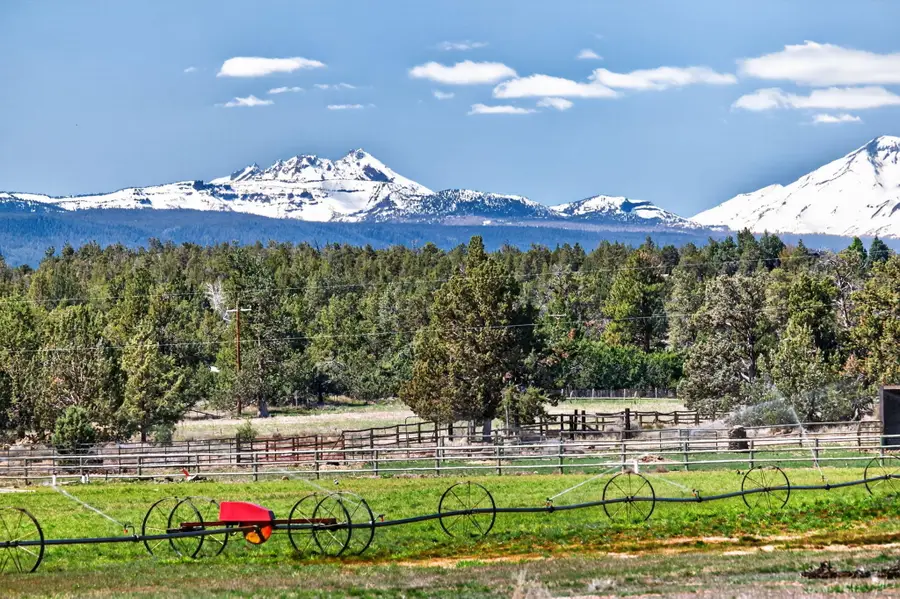 66355 Barr Road, Bend, OR 97703 - #3