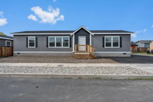 1252 NW Western Sky Road, Prineville, OR 97754