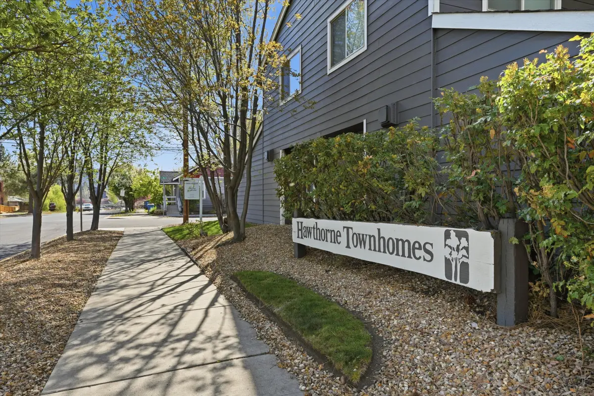 111 NW Hawthorne Avenue #APT 2, Bend, OR 97703 - #1