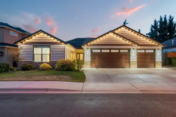 983 Pumpkin Ridge Drive, Eagle Point, OR 97524