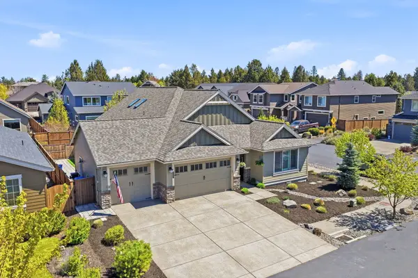 61065 Manhae Loop, Bend, OR 97702
