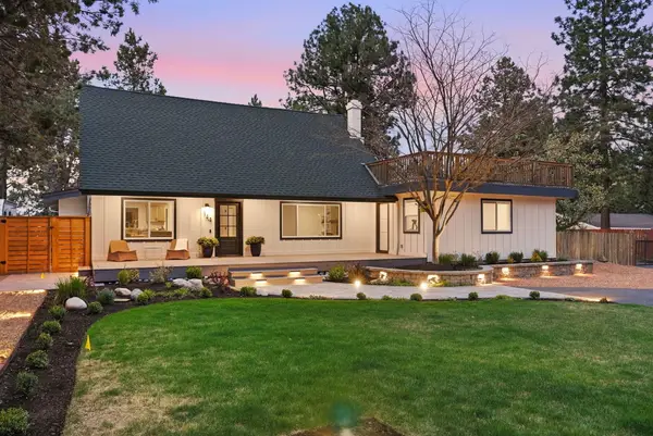 144 SW Cleveland Avenue, Bend, OR 97702