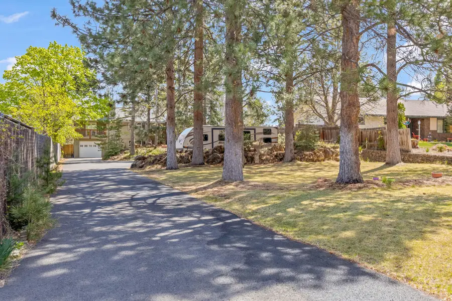 2236 NE Meadow Lane, Bend, OR 97701 - #2