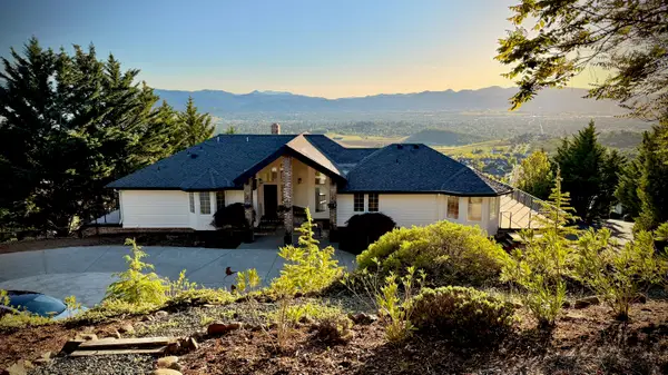1544 Satellite, Medford, OR 97504