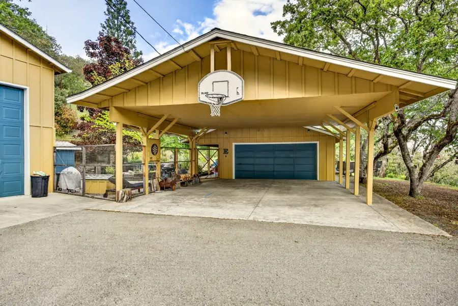 455 Morton Way, Jacksonville, OR 97530 - #3