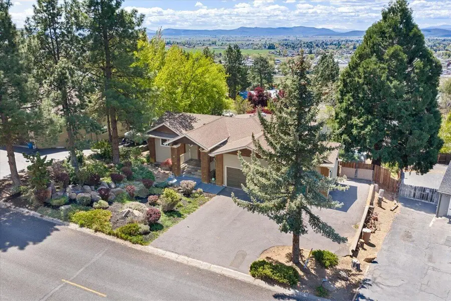 2110 Kimberly Drive, Klamath Falls, OR 97603 - #3