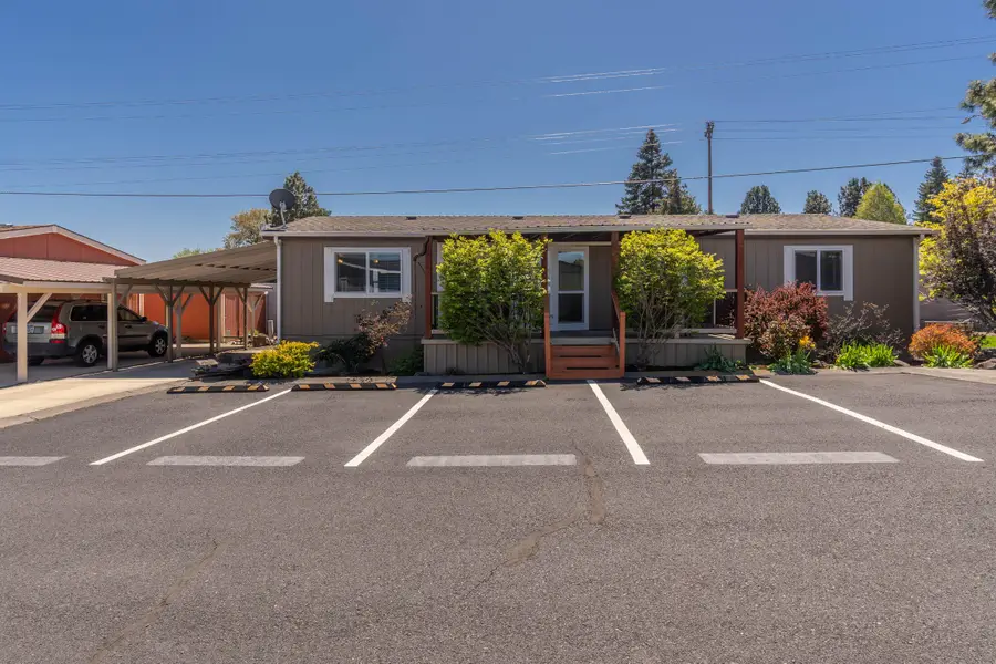 2633 SW Obsidian Avenue #UNIT 42, Redmond, OR 97756 - #2