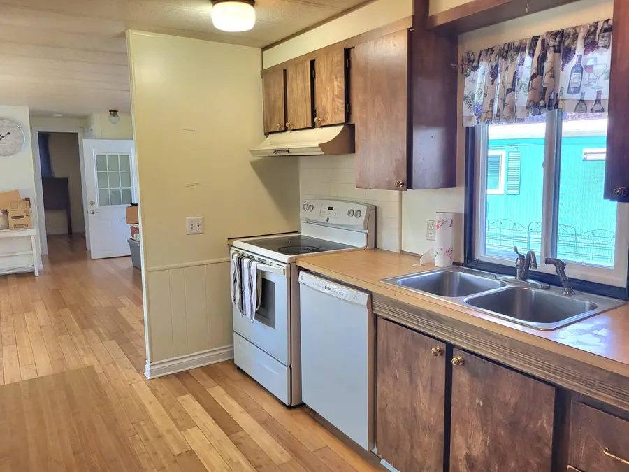 2385 Table Rock Road #SPC 28, Medford, OR 97501 - #2