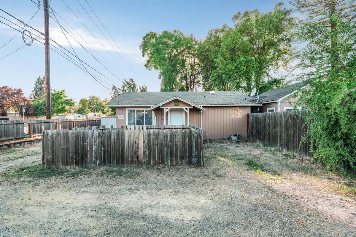 2360 Redwood Avenue, Grants Pass, OR 97527 - #1