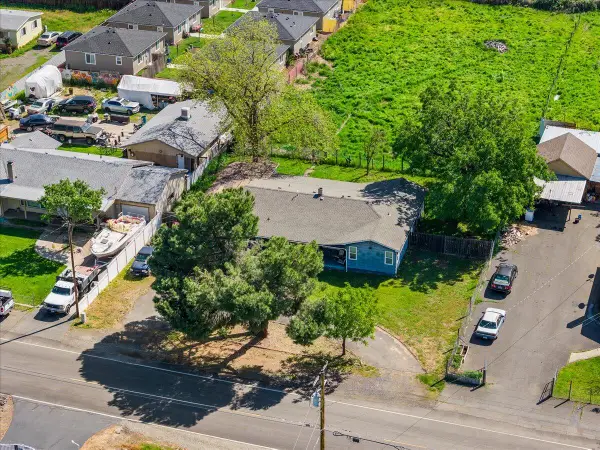 835 Cherry Street, Medford, OR 97501