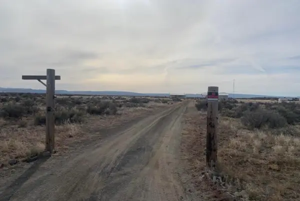 58269 Oil Dri, Christmas Valley, OR 97641