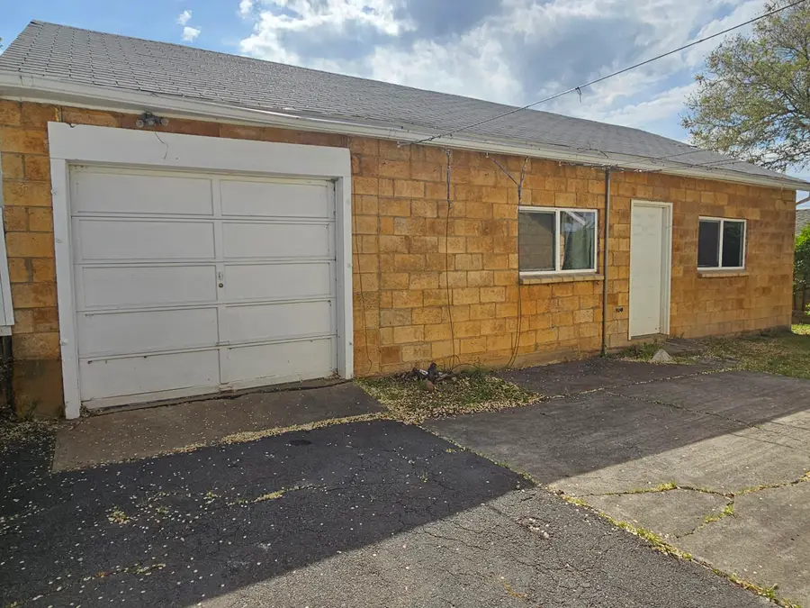 133 Hillside Avenue, Klamath Falls, OR 97601 - #2