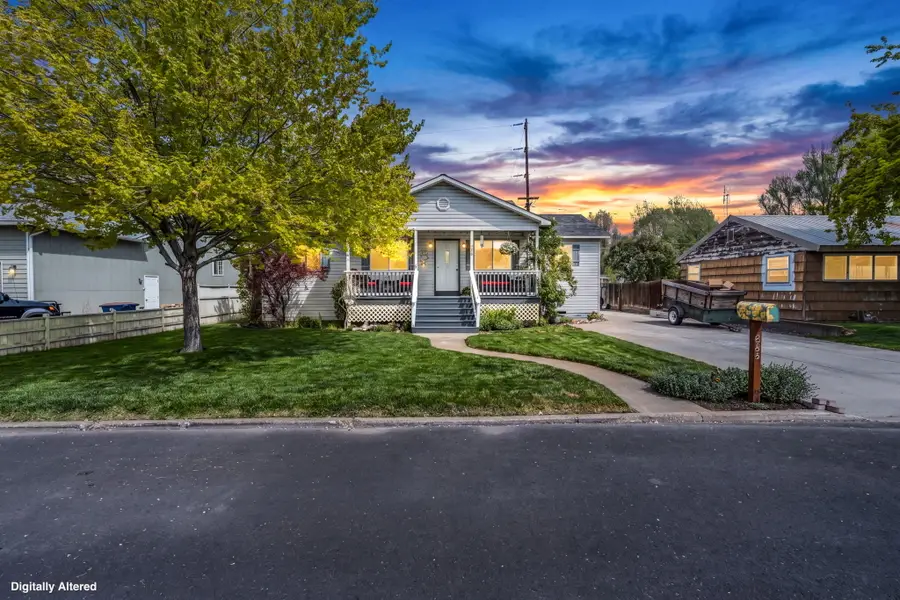 683 NW 5th Street, Prineville, OR 97754 - #3