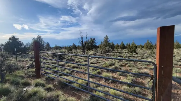 1925 SE Birch Lane, Prineville, OR 97754