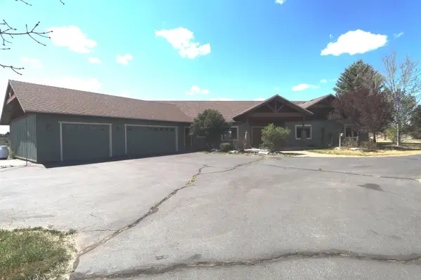 21491 Bear Creek Road, Bend, OR 97701