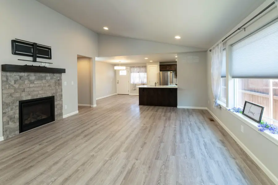 3035 NW Cedar Avenue, Redmond, OR 97756 - #3