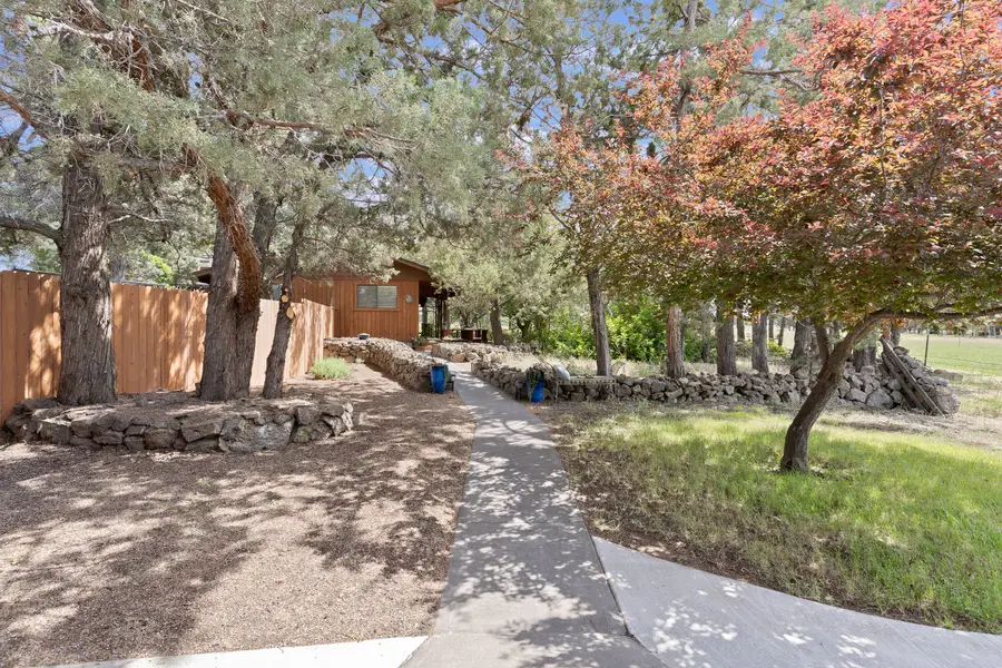 62636 Erickson Road, Bend, OR 97701 - #2