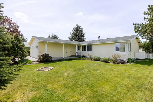 1645 NE 6th Street, Redmond, OR 97756