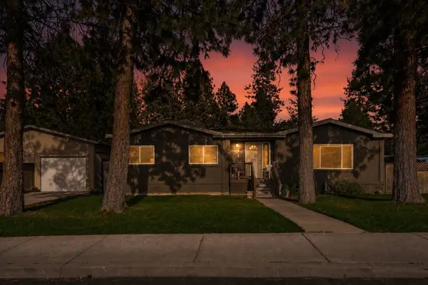 61058 Tuscany Drive, Bend, OR 97702