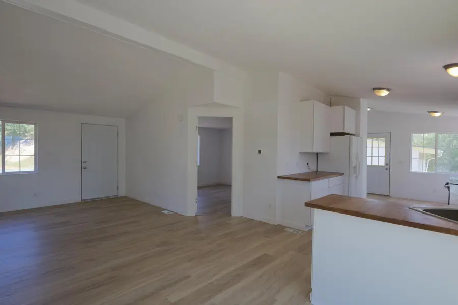 345 Melissa Lane, Grants Pass, OR 97526 - #2