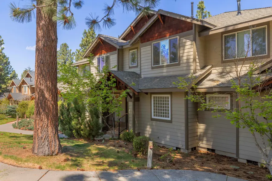 5029 Falcon Drive, Klamath Falls, OR 97601 - #3