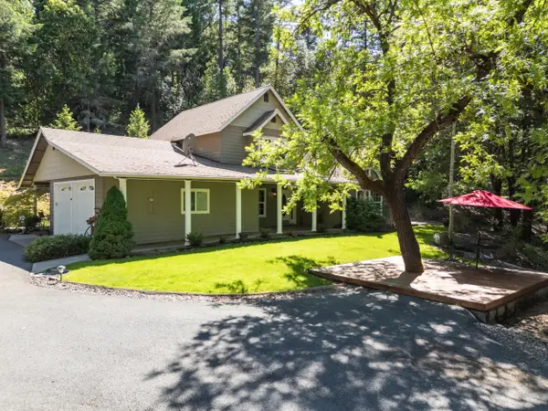 651 Dutcher Creek Road, Grants Pass, OR 97527
