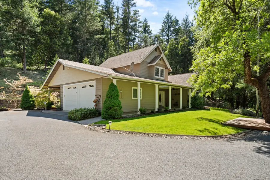 651 Dutcher Creek Road, Grants Pass, OR 97527 - #2