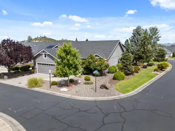115 Sandridge Way, Eagle Point, OR 97524