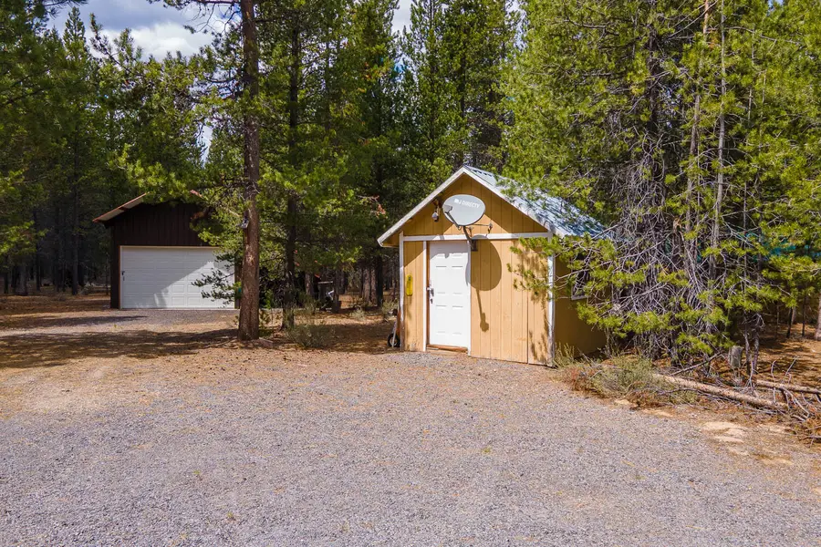 11861 Chinquapin Drive, Crescent Lake, OR 97733 - #3