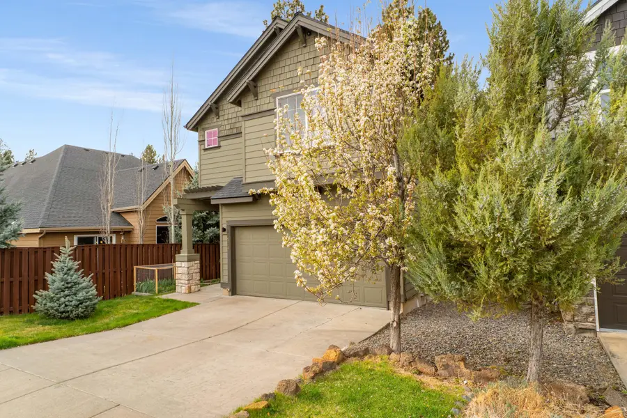 19544 Salmonberry Court, Bend, OR 97702 - #3