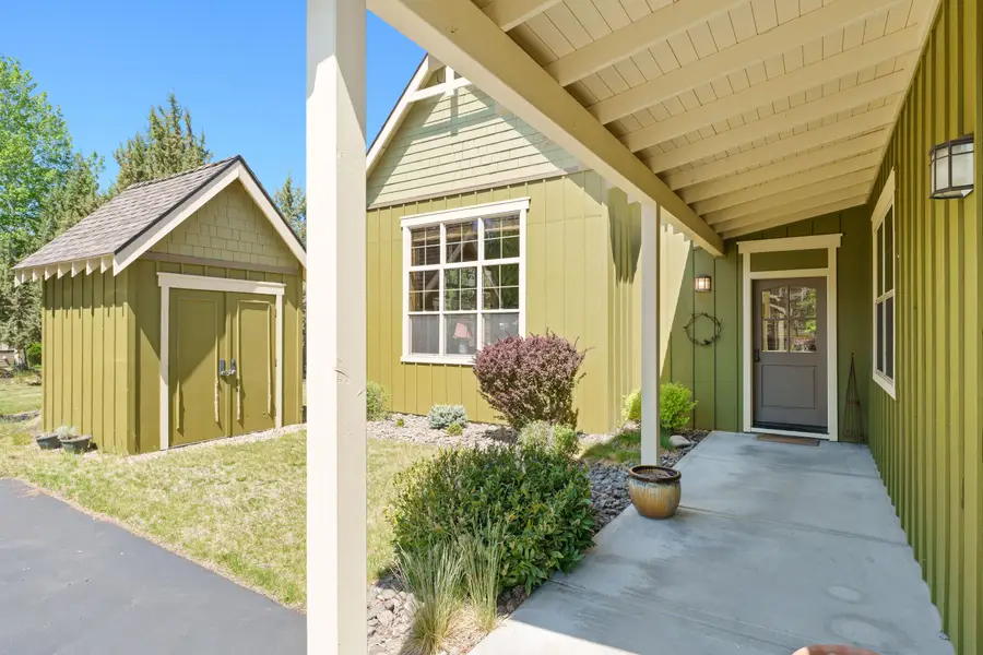 11295 Bunk House Lane, Redmond, OR 97756 - #3
