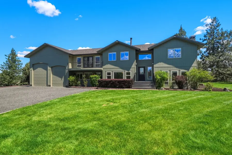 21283 Dove Lane, Bend, OR 97702 - #3